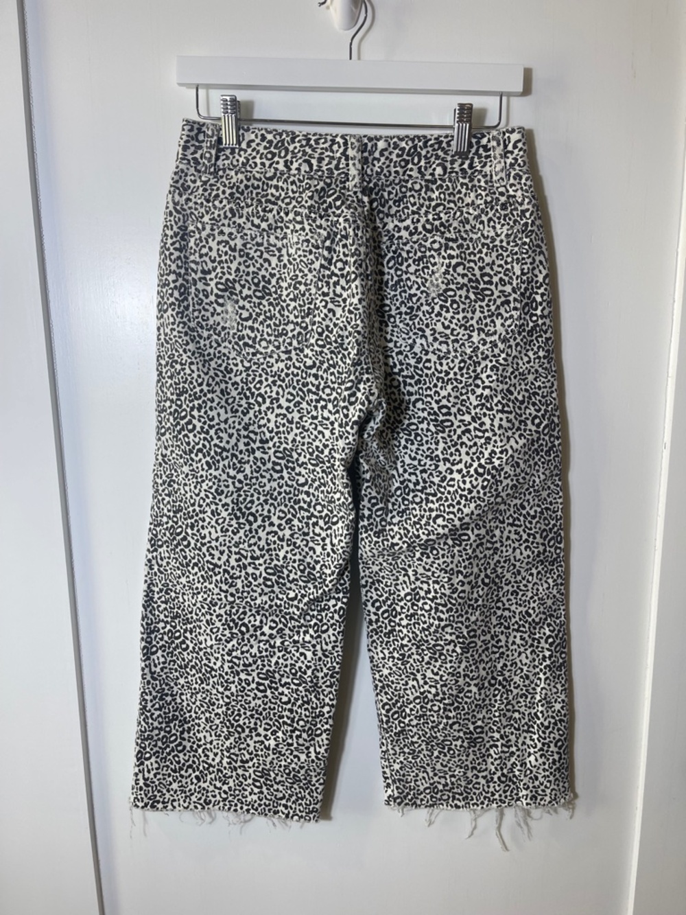 Women's POL Cropped Distressed Leopard Print Wide Leg Cotton Jeans Size Small - Picture 6 of 10